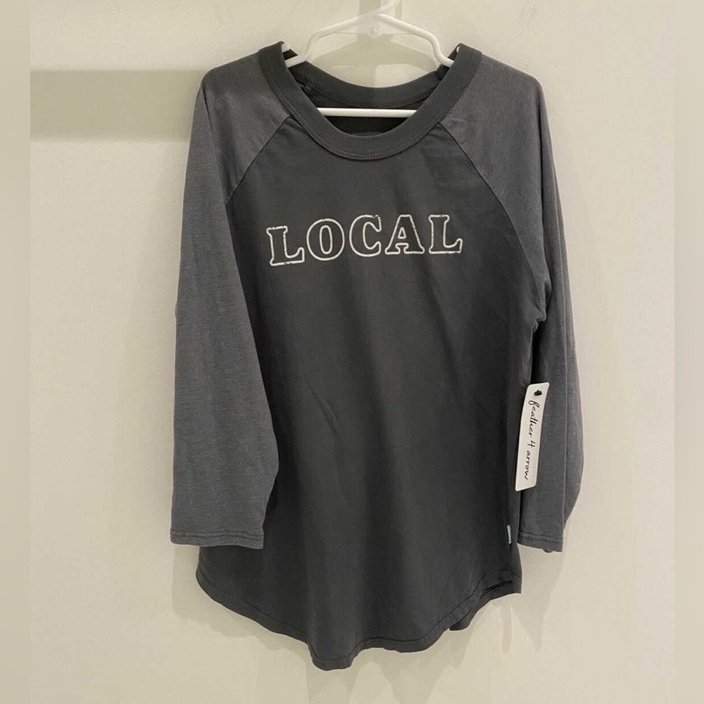 Feather 4 Arrow - ‘Local’ Gray youth Top